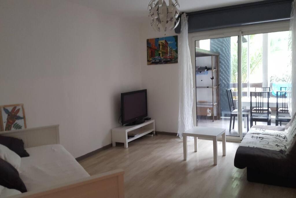 Joli Appartement A 300 M De La Plage ラバンヌ エクステリア 写真